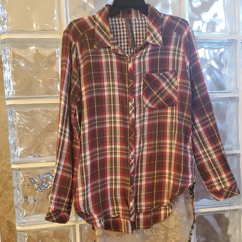 Aratta Checkered Shirt with Earthy Tones